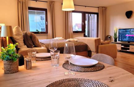 MADISON Homes Apartment 50 qm in Prien mit Balkon, Bergblick, Parkplatz, zentral gelegen - Foto 2