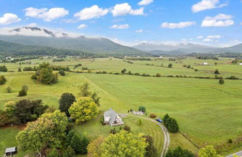 Old Rag A-Frame: Mountain Views Hot Tub Fire Pit - Foto 51
