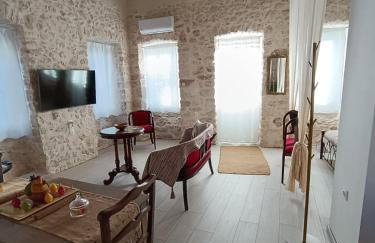 Suites-Xenonas "Alexandra's Coffee House" - Foto 24