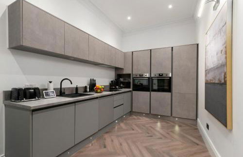 Luxury Georgian City Retreat by Sovo Apartments - Foto 12