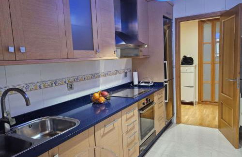 PISO EN EL CENTRO DE NIGRAN CERCA DE PLAYA AMERICA - Foto 4