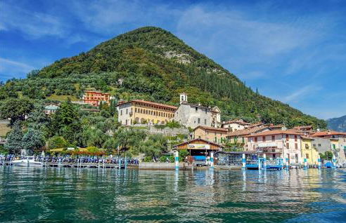 Amazing Home In Solto Collina Bg - Photo 52