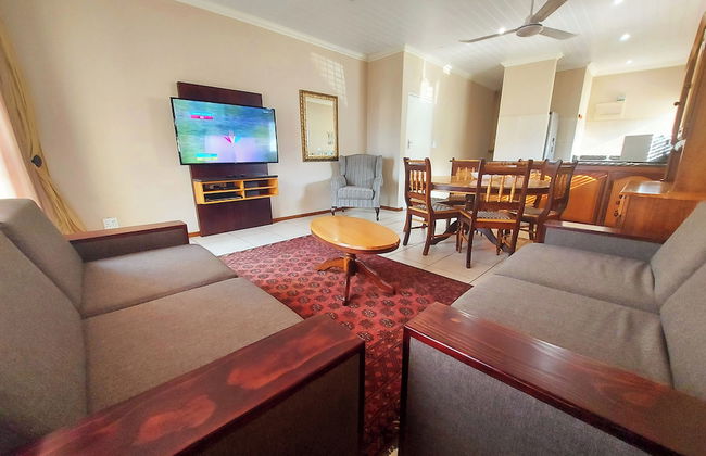 First Group Perna Perna Mossel Bay - Foto 24