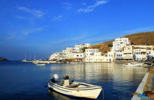 Classic seaside apartment in Tinos - Photo 3