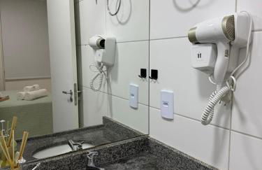 Refúgio na Orla com Vista Rio e conforto - Photo 13