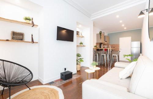 Renovated apartment 3bed 2bath - Foto 1