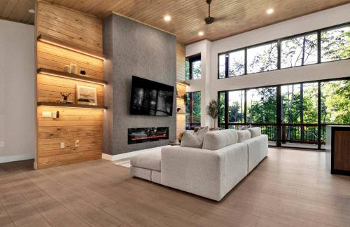 Luxury Mountain Retreat with Hot Tub Near Lake Hartwell & Clemson, SC - Foto 33