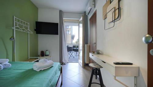 SkyGate - Airport Suites with Terrace - Foto 2