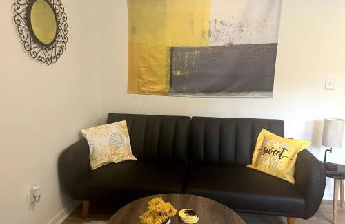 Yellow Door Retreat Minutes to Dwntwn - Foto 32