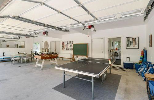 Camp Magic 1 3 Bedroom Home by RedAwning - Foto 76