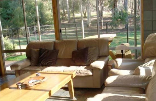 Grampians Getaway Resort - Photo 8