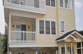 Wifi, Decks, Rooftop Deck, Beach Badges, Beach Chairs, Ocean Side Reverse Living Home Only Third 3Rd From The Beach Brant Beach, 12578 - Foto 1