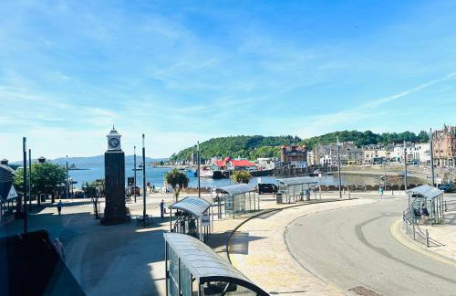 Kilmartin Court Apartments - No3 By The Sea & No2 With A View - free parking - Foto 1