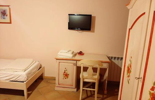 Spacious villa with private pool and stunning views - Foto 50