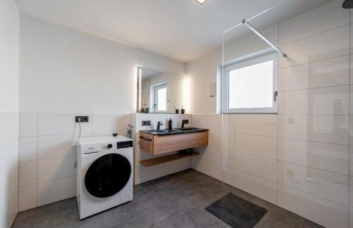 BPS Apartment #10 Flair - NEU - Deluxe - Modern - Foto 32