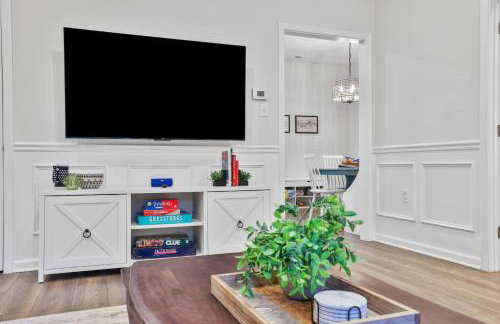 FirepitBBQHot TubKingFull KitchenSmartTVPets - Foto 20