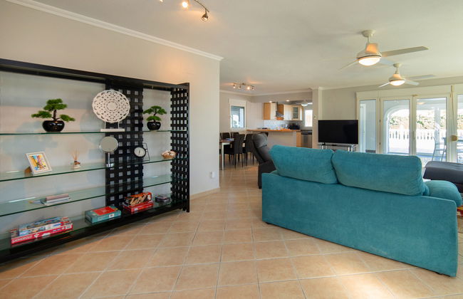 4 bedroom House in Calp with private pool and terrace - Photo 10