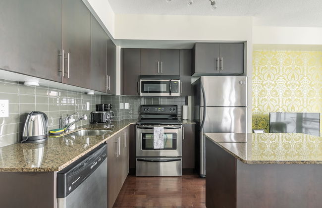 Maple Leaf Square - Photo 44