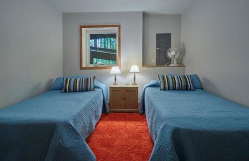 Rustic Cabin Rental with Waterfront Views on Lake Sylvia near St. Cloud, Minnesota - Foto 24