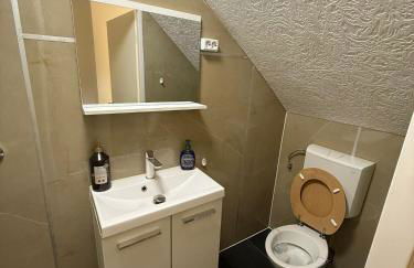 Apartment 2 Zimmer Küche Bad TV Garten WLAN - Foto 7