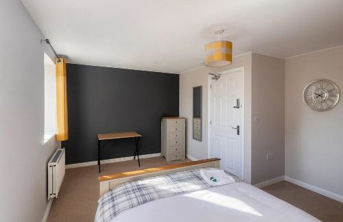 6-Beds Large House - Foto 31