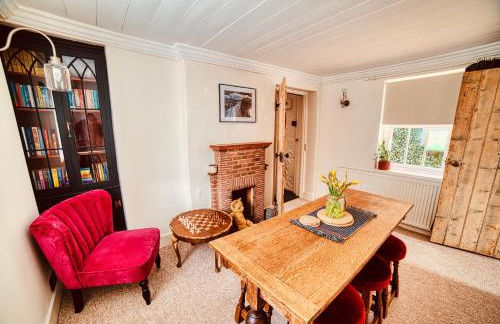 Beautiful cozy old Cottage near the Sea and all Attractions - Foto 12