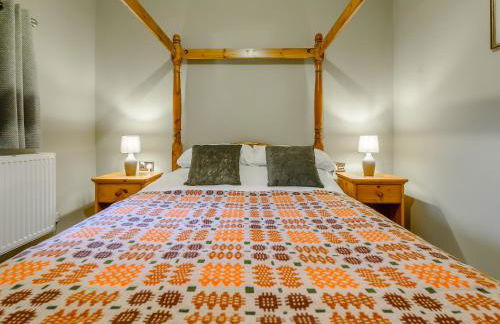 Maesyrhaf - Photo 15