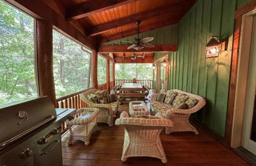 Luxury Mountain Retreat with views, fire pit, and creek - Foto 57