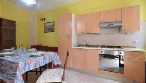 1 Bedroom Lovely Home In Roccalumera - Foto 4