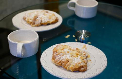 Imperial King apt, Cheltenham centre, dedicated free parking - Photo 15