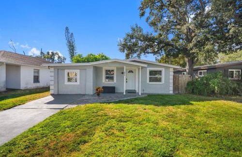 Family-Friendly Tampa Home with Heated Pool - Foto 79