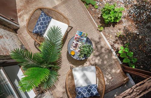 91-1D 3BR 2baths Duplex with a Private Back yard - GYM - Foto 3