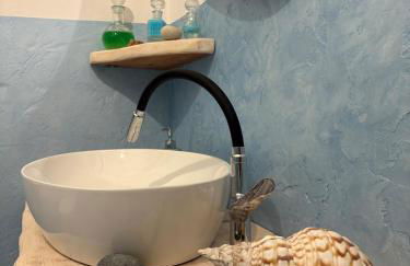 Villa with beautiful Private Garden & Breathtaking Sea View - Foto 11