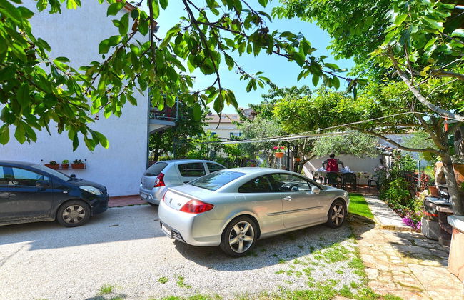 Apartment 358 - Photo 38