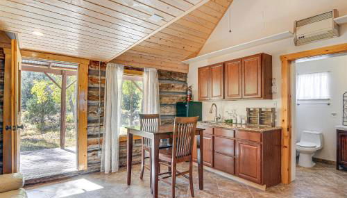 Bryce Canyon Basecamp Historic Homesteader Cabin - Foto 4