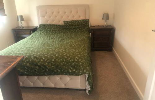 Entire guest suite with gated property - Foto 20