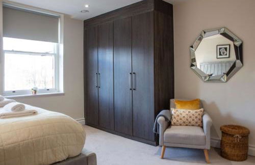 Kensington High Street One Bed with Air Con - Foto 11