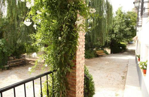 El Molino de Batán - Photo 20