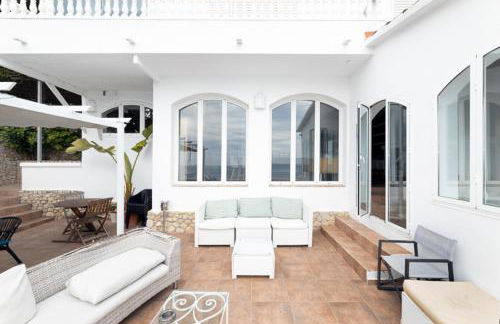 Exclusive Villa with Private Pool in Sitges - Photo 38