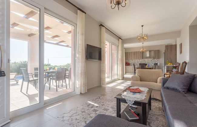 Vatsa Beach Villa Large Private Pool Walk to Beach Sea Views A C Wifi - 3021 - Foto 3