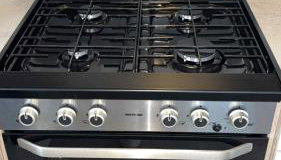 B10 - The Escape Pod - Foto 3, stove