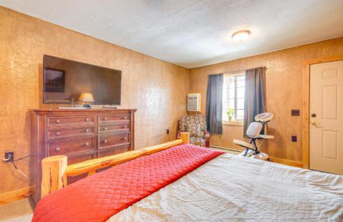 6 Mi to Chico Hot Springs Villa with River Access - Foto 20