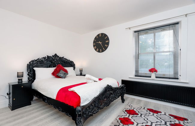 Cosy Cottage - Sleeps 6, Parking & Pet Friendly! - Foto 7