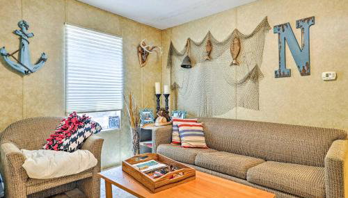 Home on Jordan Lake with Shared Dock and Boat Slip! - Foto 5