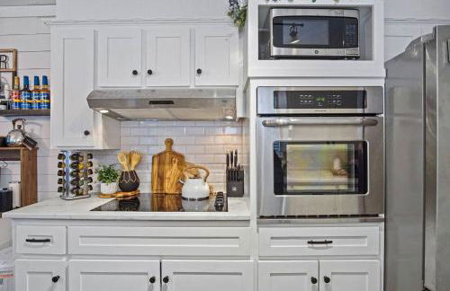 OU Hideaway Relaxing Hot Tub Pool Table - Foto 51