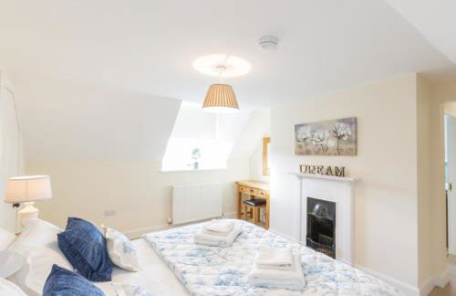 Chauffeur's Cottage with Hot Tub - Foto 14