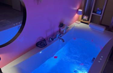 Suite Love Room Les Secrets d'Eden Rose- escapade romantique à 2 - Foto 15