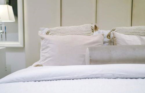 Old Town Hull Apt 1 - King or Twin - Marina Nearby - Foto 22