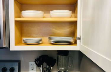 Gorgeous Condo across from Vet School - Foto 19