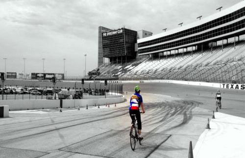 3/3 Condo on Texas Motor Speedway - Photo 40